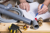 Tuyaux et raccords en PVC ou en cuivre pour vos travaux de plomberie ?