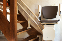 Quel est le prix d'installation d'un monte-escalier sur mesure ?